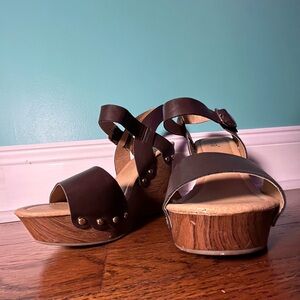 Diba wedge sandals